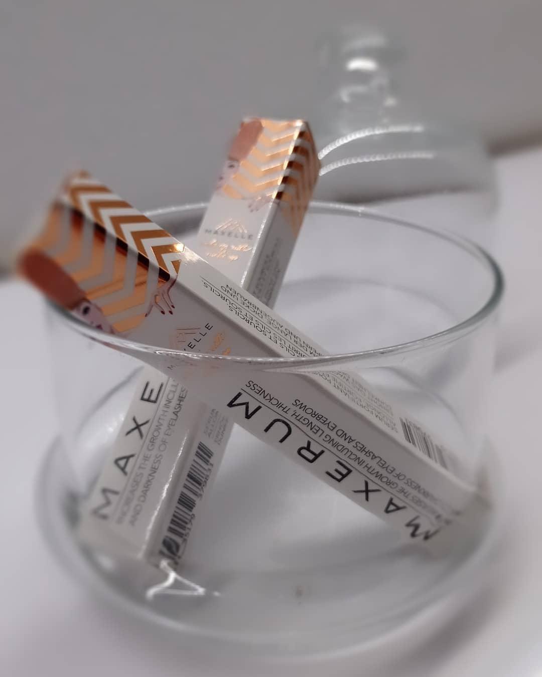 Quieres pestañas más largas? MAXSERUM es&mldr;